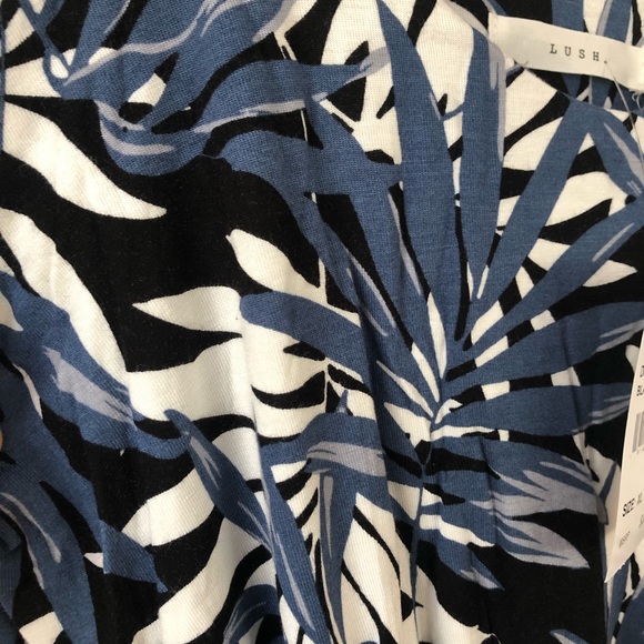 NWT Nordstrom Lush Leaf Print Maxi Dress- XL - Picture 4 of 4
